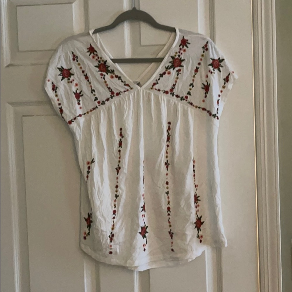 Lucky Brand Embroidered Tee